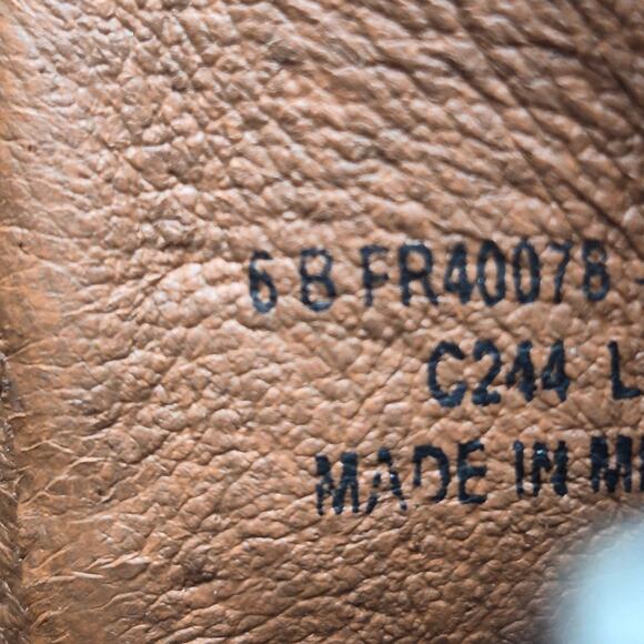 NEW Frye women's Veronica Inside Zip Ankle Boot Black leather size 6 - Picture 8 of 8